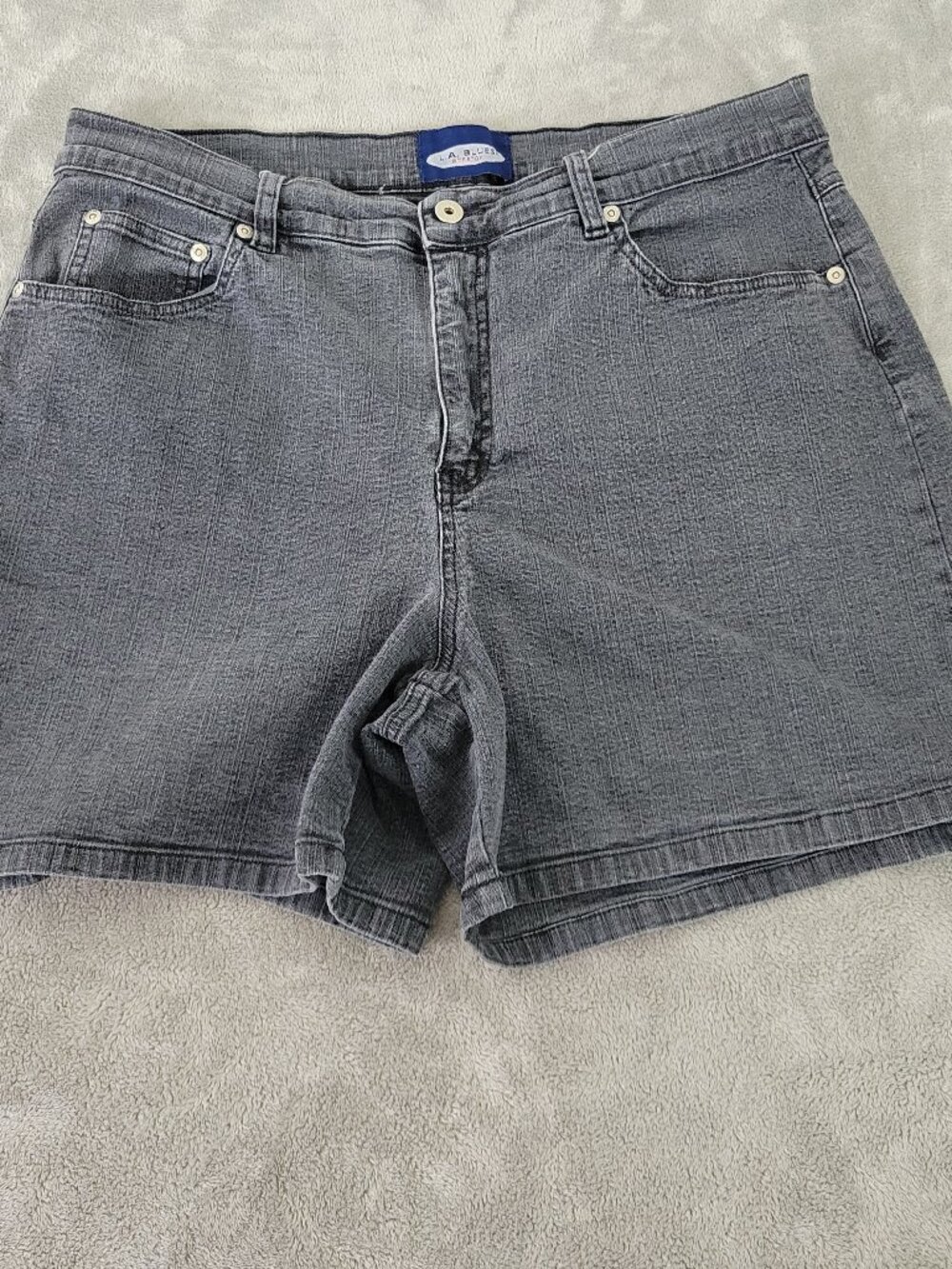 LA Blues Women's 18W Muted Black Denim Shorts Size Plus Elastic Waist SHO12E